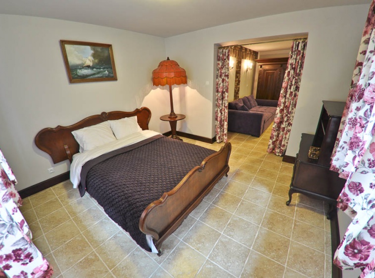 Marina Lester Club    Apartament F&uuml;hrera ?v=1.0